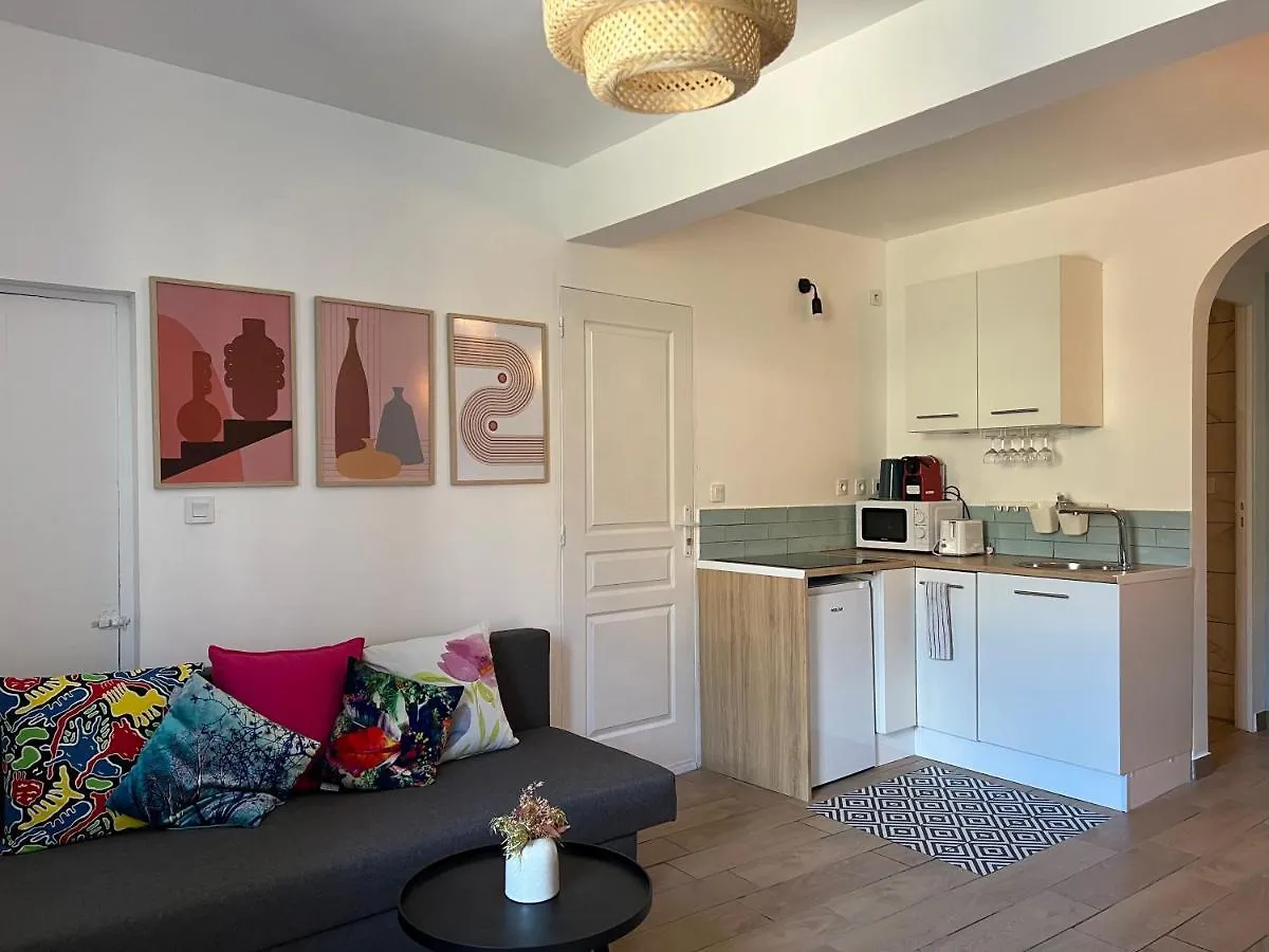 Tabi Appart ,Modern Chic Vs Free Parking,Wifi,Draps Thiers
